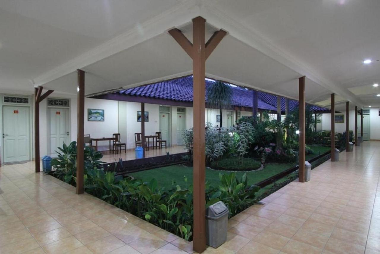 Hotel Besar Purwokerto Eksteriør billede