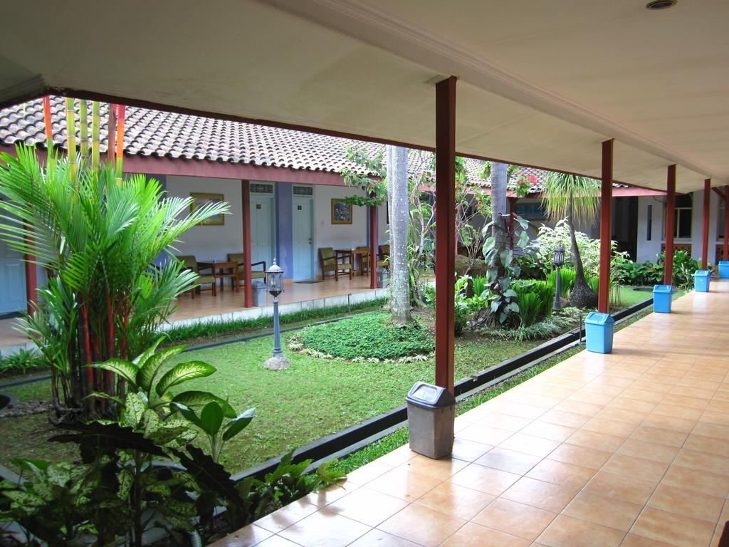 Hotel Besar Purwokerto Eksteriør billede