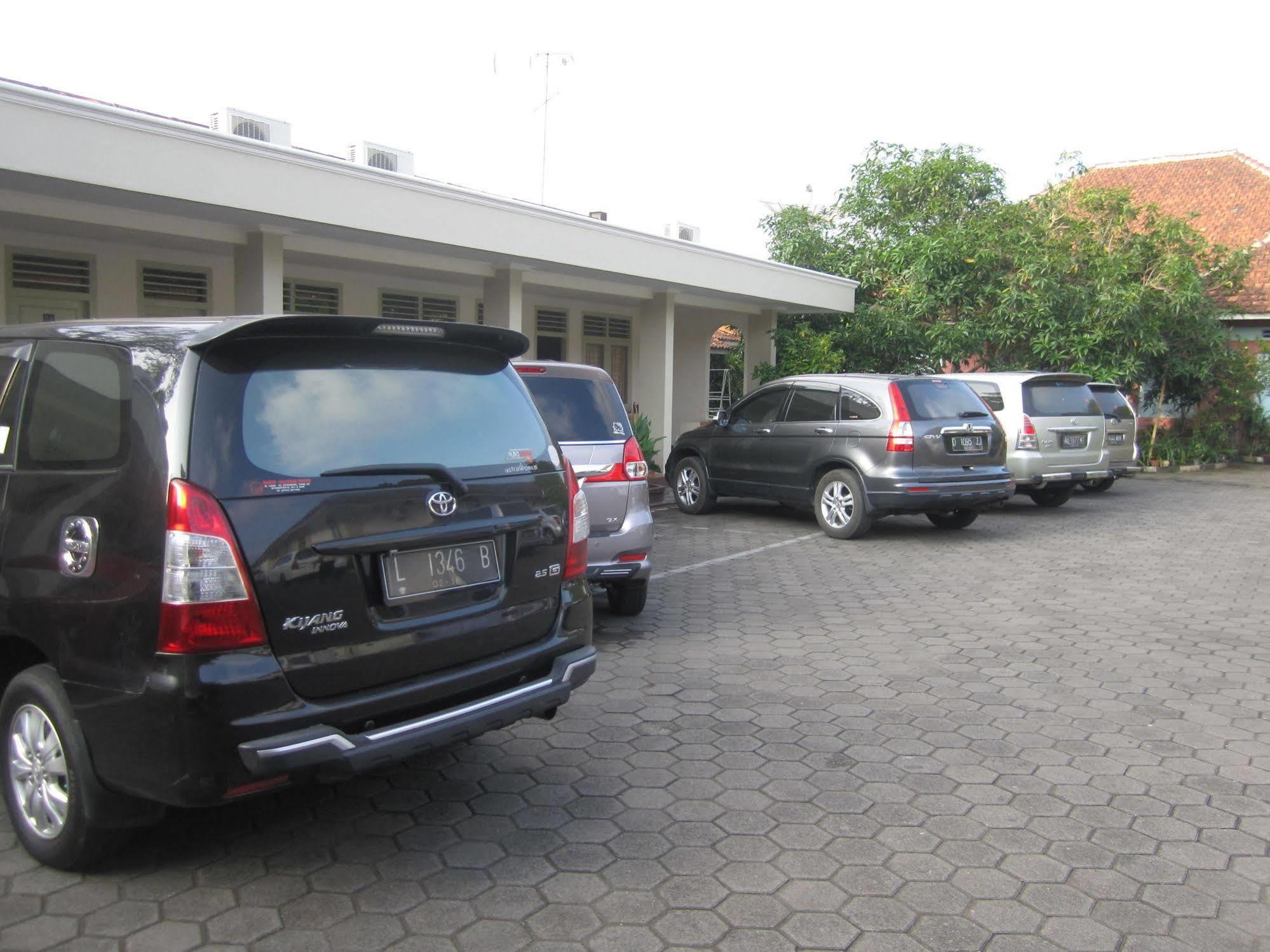 Hotel Besar Purwokerto Eksteriør billede